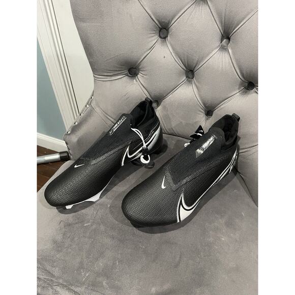 Nike Vapor Edge Elite 360 Flyknit Football Cleats Size 11 Wide CV6317-001 Black - Picture 3 of 6